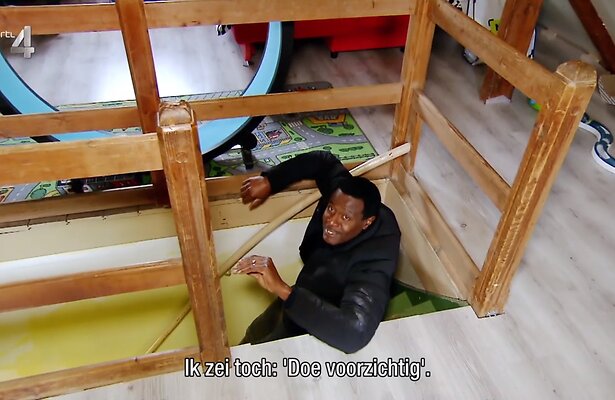 De TV van gisteren: Vallende John Williams trekt 1 miljoen kijkers